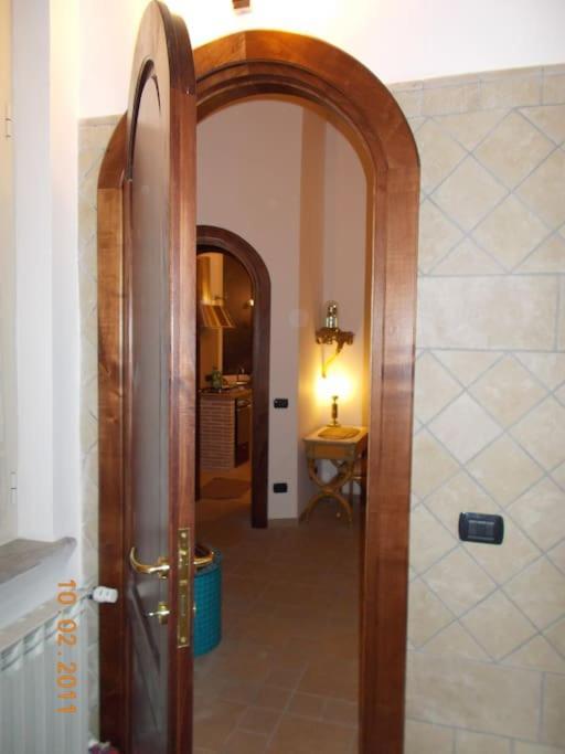 Vivilo Collection - Opera Teather Apartment - Very Central Рим Екстер'єр фото